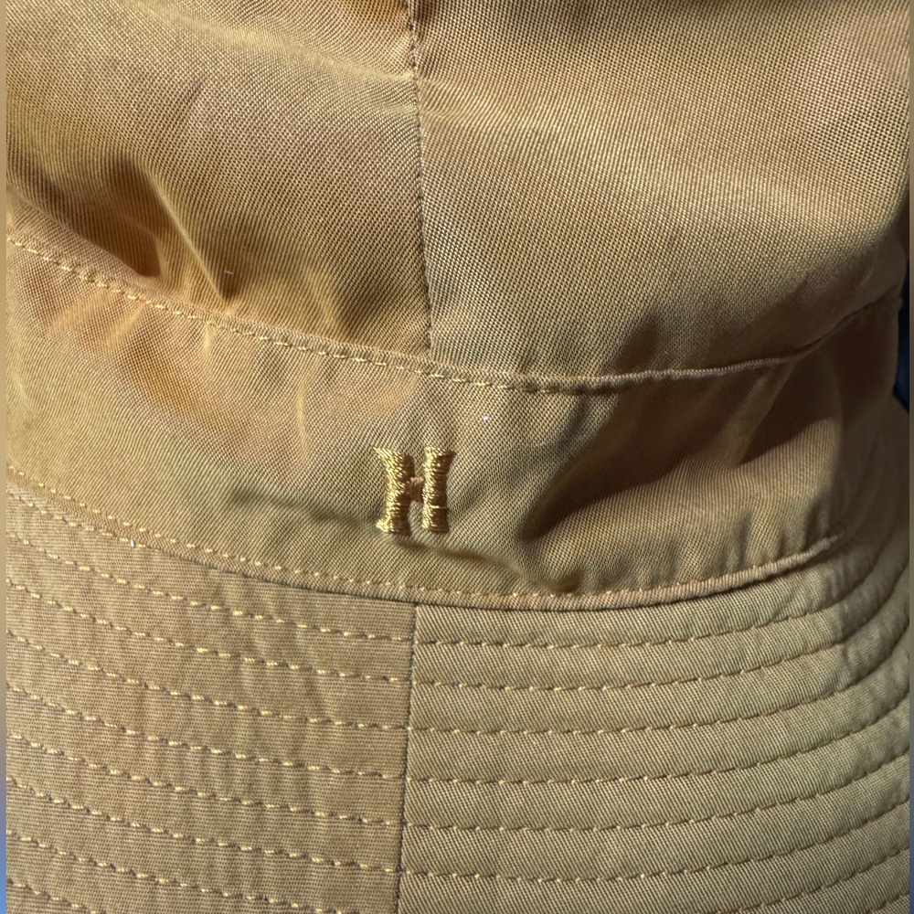 🔥NEW🔥Hermes Gold Bucket Hat